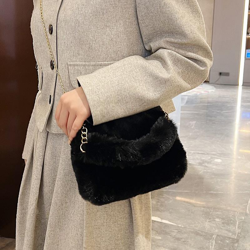 Handbag Compact Chain Crossbody Bag Fashion Square Faux Fur Shoulder Bag Premium Durable Quality Useful Practical