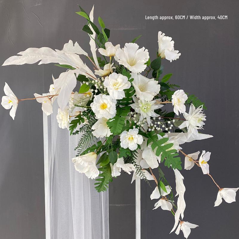 Искусственный Цветочный Декор для Свадебного Места Проведения: для Дорожки, Сцены и Банкетного Зала