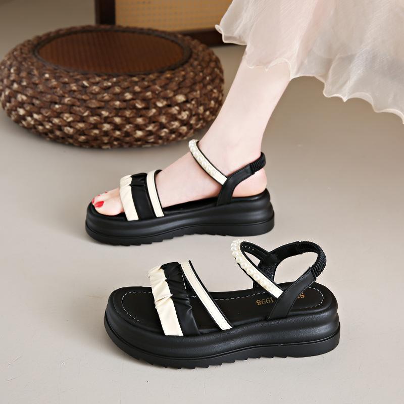 Stepping On Shit Sandals Female 2025 New Summer Wear Thick-soled Fairy Wind Soft-soled Fashion Word with Popular Women's Shoes