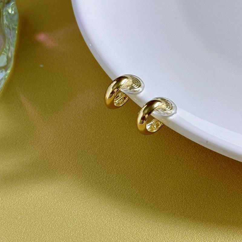 Clip Earrings Female Buckle Ear Cuff No Piercings Ear for Women Fashion Jewelry