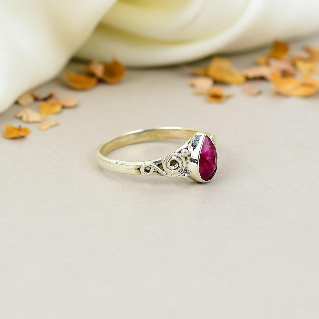 Кольцо из стерлингового серебра 925 пробы с индийским рубином