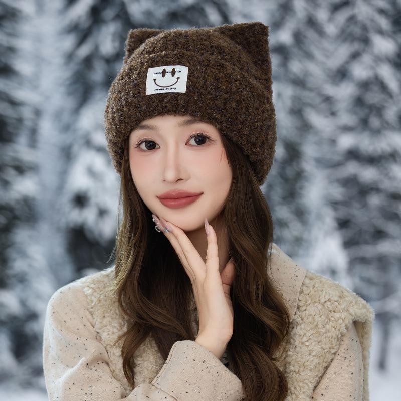 Autumn and Winter Hats Women's Cat Ears Cute Smiley Face Plush Thermal Hat Ear Protector Versatile Knitted Wool Hat