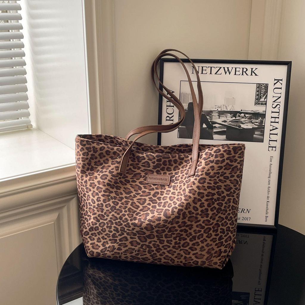 Сумка-тоут в европейском ретро-стиле с леопардовым принтом: Модная, Универсальная, Вместительная наплечная сумка-тоут для женщин