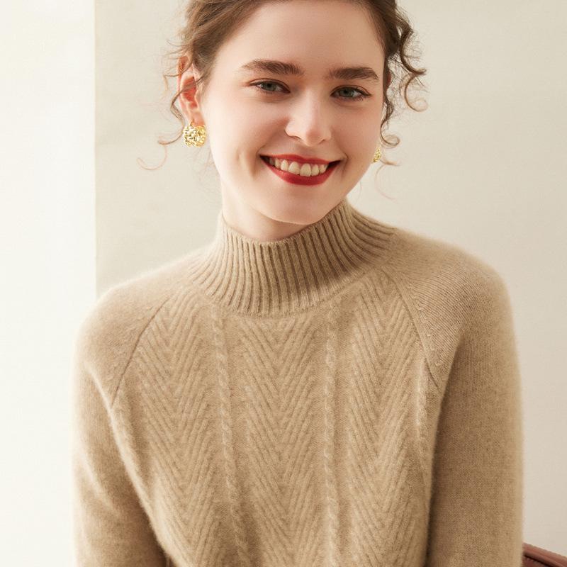 Women's Autumn/Winter Cashmere Sweater with High Neck and Raglan Sleeves
