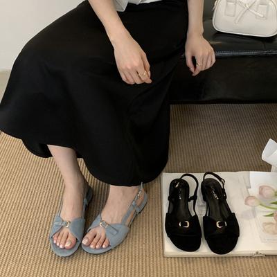 Женская обувь – Сандалии