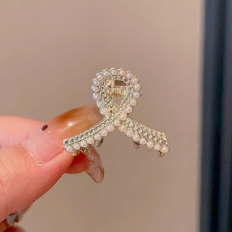 2025 Жемчужная заколка-краб для волос для женщин - Элегантный осенне-зимний аксессуар для волос для челки и боковых укладок