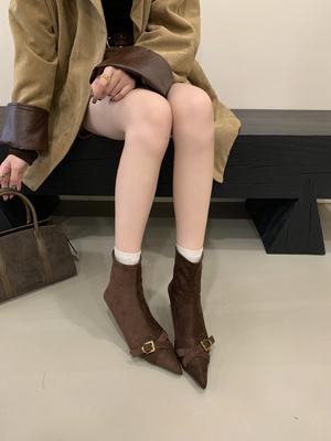 2025 темпераментные остроносые ботильоны на тонком каблуке женские с перекрестными ремешками и пряжками на высоком каблуке эластичные тонкие ботильоны замшевые ботильоны до щиколотки