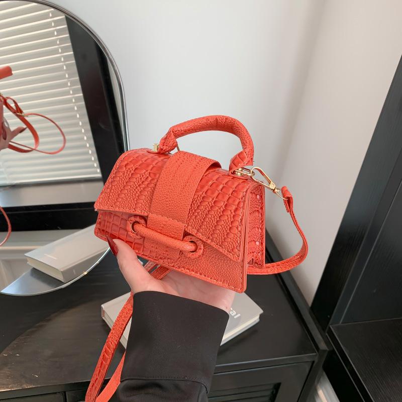 Модная маленькая квадратная сумка с крокодиловым узором женская сумка новая простая летняя модная сумка через плечо трендовая сумка через плечо