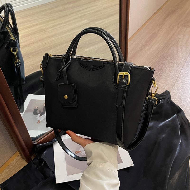 Oxford Big Totes Women Handbag Light Practical Dumpling Bag Girls Casual Shoulder Messenger Bag Business Commute Top-handle Bag KTY