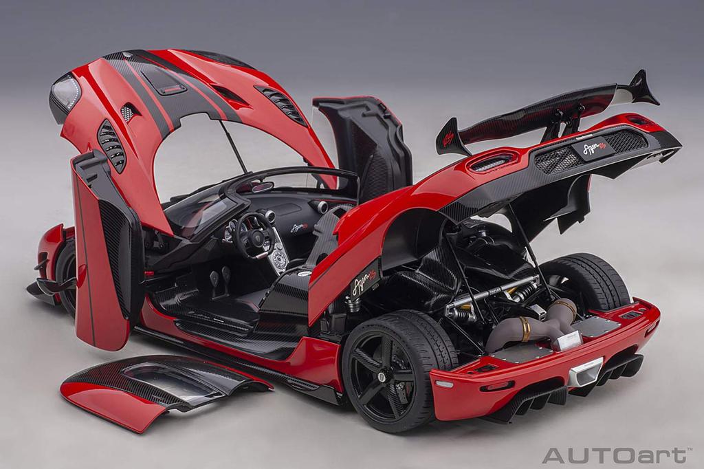 AUTOart Koenigsegg Agera RS Black Finished Model 79022 1/18 Red/Carbon