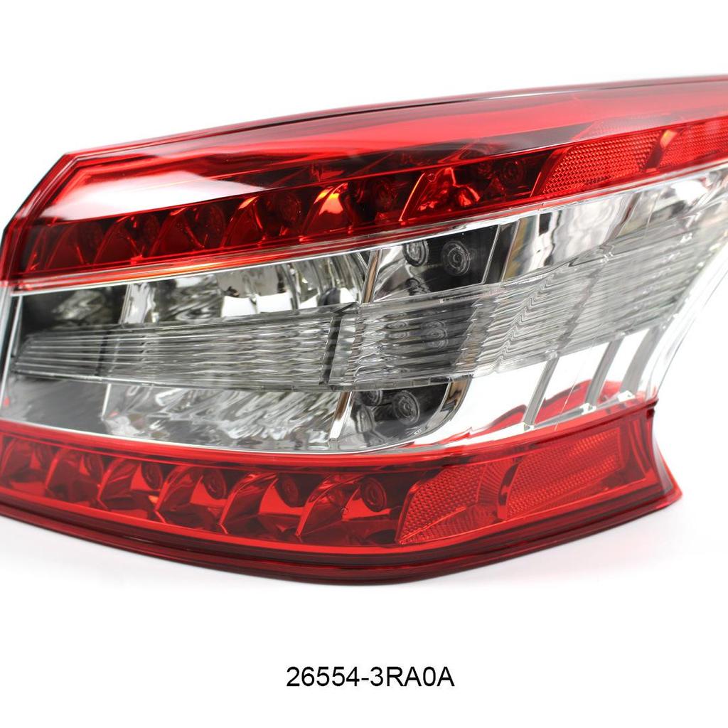 Совместимо с Nissan Sylphy (Б17З) 2012-2015: Задние фонари и фонари заднего хода