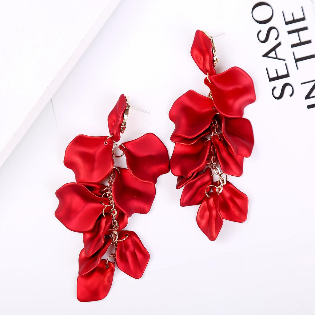 Длинные серьги с кисточками из роз, модные преувеличенные атмосферные акриловые серьги-цветы, новогодние серьги, модные серьги 2025 года, повседневные украшения