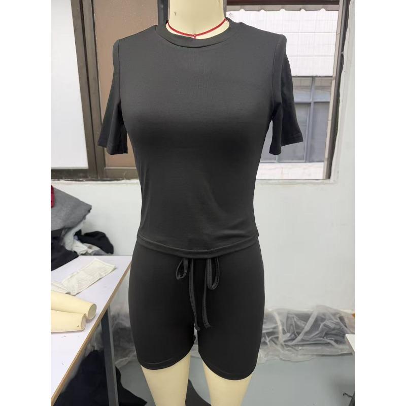 Women Solid Short Sleeve Round Neck T Shirt And Shorts Casual Two Piece Set