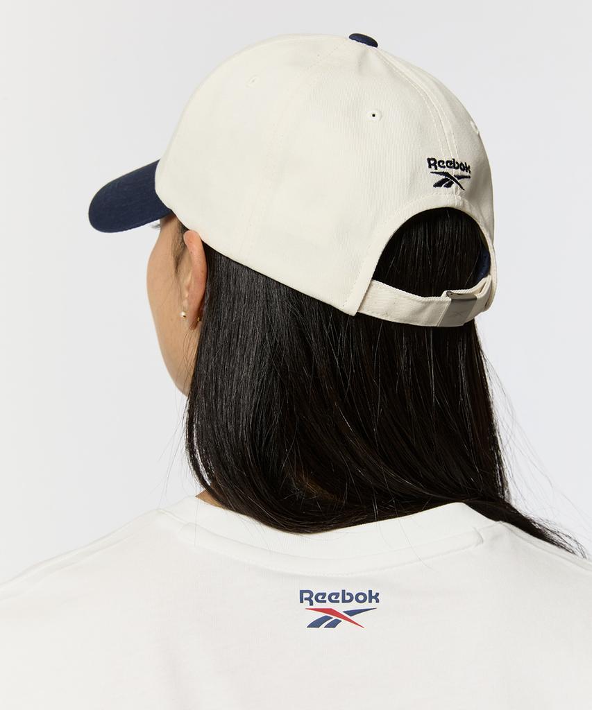 Reebok Кепка с логотипом-кругом - Кремово-белый