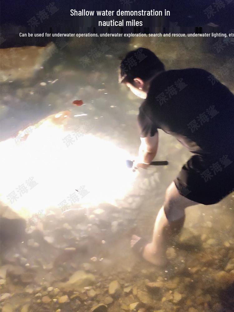 Сверхяркий водонепроницаемый фонарь для дайвинга с длительным временем работы от батареи