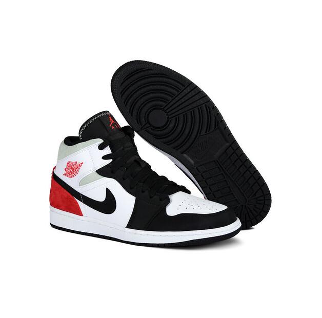 Кроссовки Nike Jordan