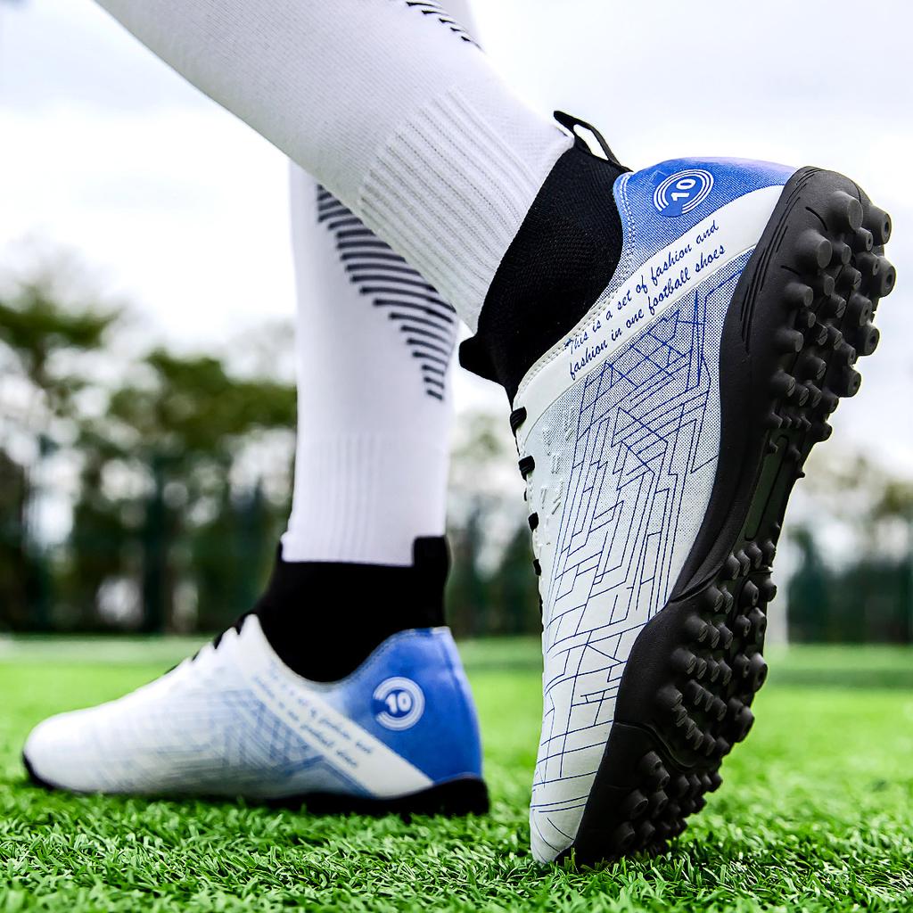 Fashion Men's Soccer Shoes TF Non-Slip Turf Soccer Cleats Lace Up Training Shoe High Quality Lightweight Sneaker High Top Football Boots