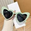 Vintage Retro Heart-Shaped Transparent Pink Shiny Sunglasses For Girls Beach Party Birthday Photo Fashion Eyewear