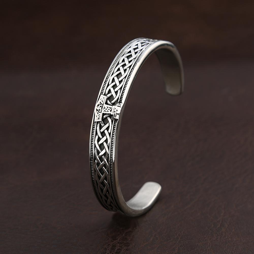 Vintage Stainless Steel Thor's Hammer Bracelet Fashion Handmade Nordic Rune Bangles for Men Women Amulet Jewelry Gifts Wholesale