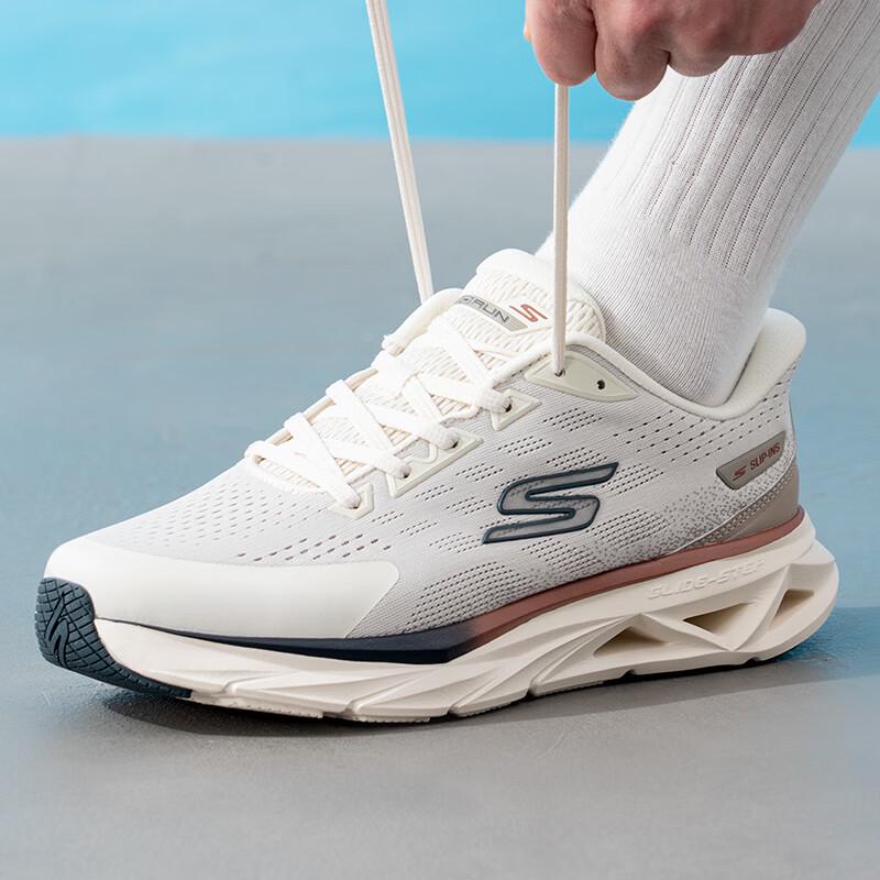 Skechers Мужские беговые кроссовки GO'7/24 221040-NAT
