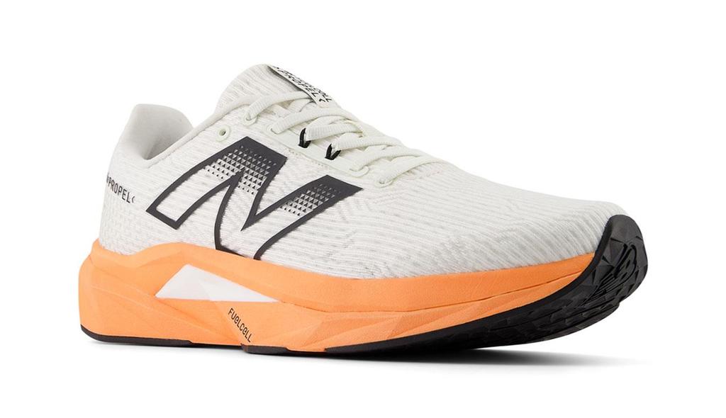 Running Shoes New Balance Hot Mango Size 42 Version V5