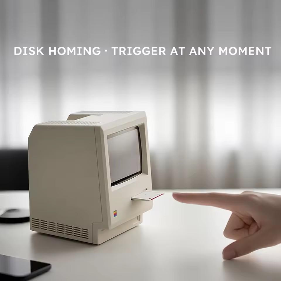 Ретро Maclock Macintosh Будильник Классическое Настольное Украшение с Дизайном Цифровых Часов