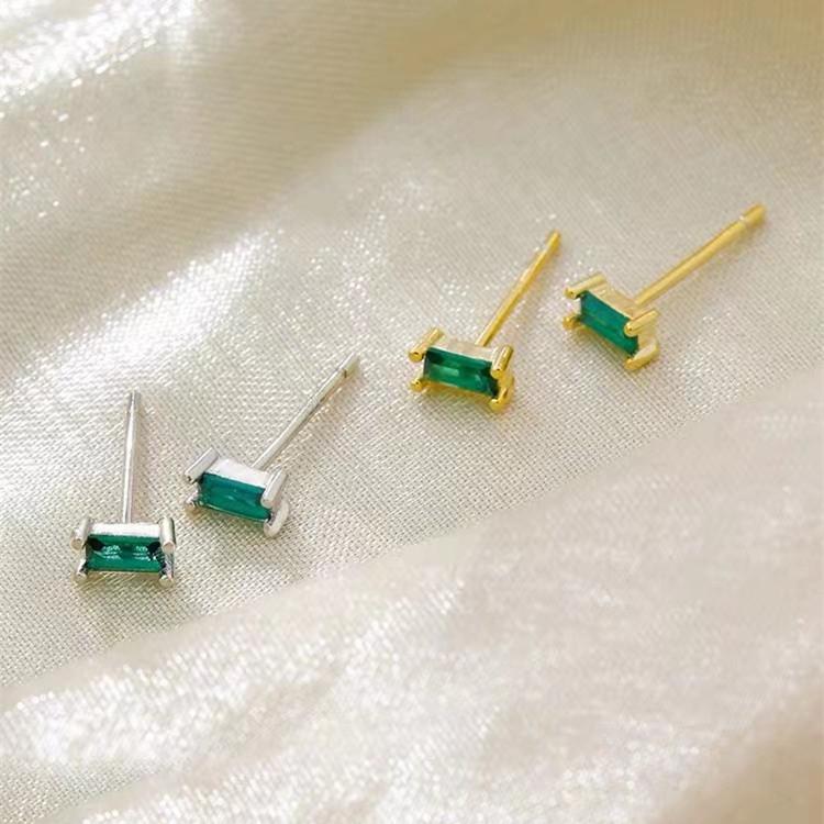 Retro Mini Small Lvzuan S925 Sterling Silver Stud Earrings Rectangular Mini Green Square Diamond Earrings for Women