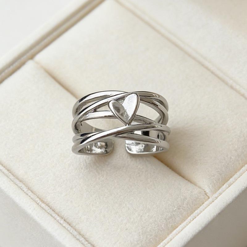 Retro Multi-layer Heart Ring for Women - Unique, Openable, Hip Hop Style, Perfect for Index Finger