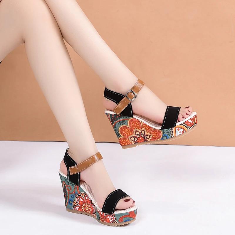 Женские босоножки с открытым носком, туфли на высоком каблуке и платформе, повседневная обувь с принтом в этническом стиле, новинка лета