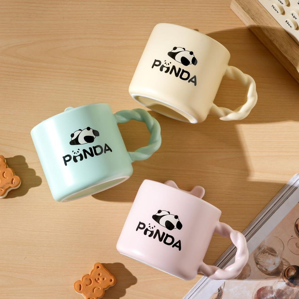 Милая керамическая кружка с рисунком панды, креативный подарок для детей, кофейная чашка с крышкой и ложкой, домашние чашки для завтрака, овсянки, молока, йогурта