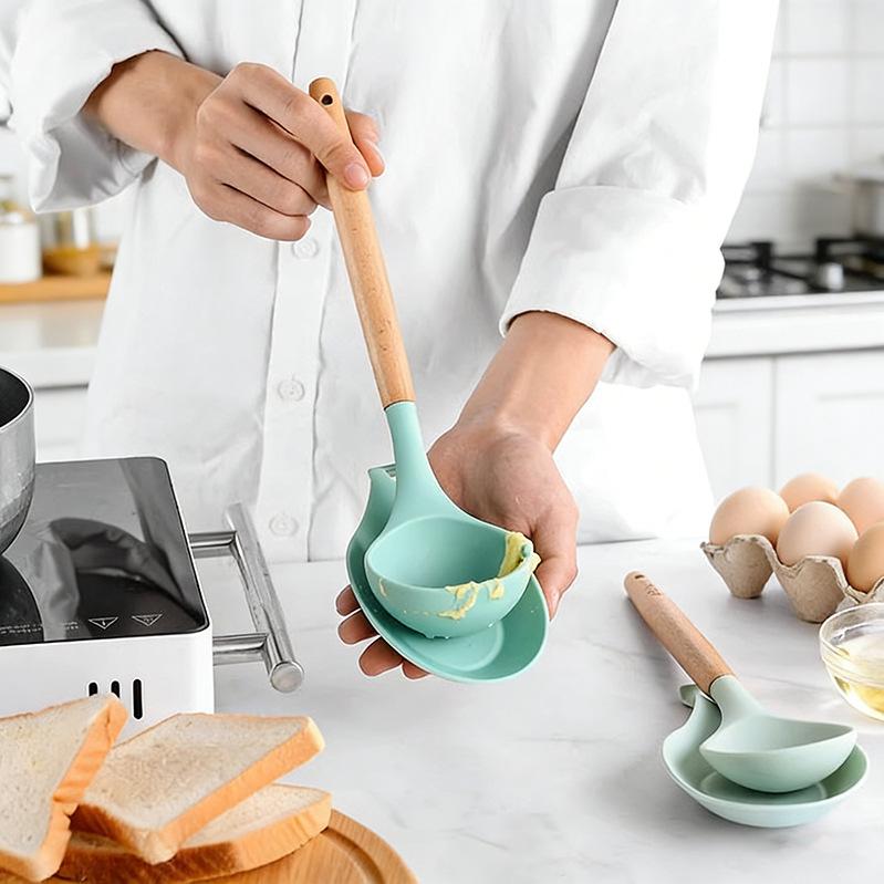 Silicone Kitchenware Mat Large Spoon Holder Soup Spoon Mat Food Grade Seasoning Spoon Mat Tableware Mat Kitchen Insulation Mat