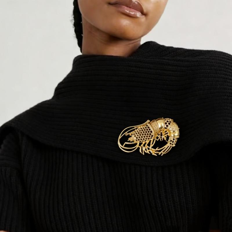 Women's Ocean Style Brooch 1Pcs Retro Metal Butterfly Embossed Pin with Lobster Detail for Dress Bag Scarf