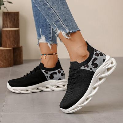 Дышащие летние новые горячо продаваемые женские туфли повседневная спортивная обувь противоскользящая дезодорация