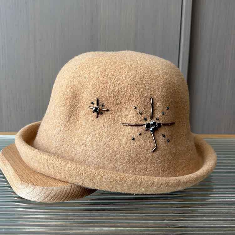 Simple and elegant woolen woolen basin hat women's autumn and winter warm crimped top hat small edge dome bucket hat