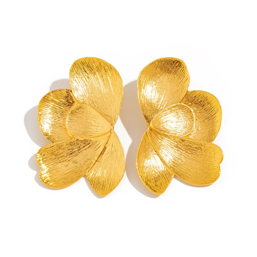 Ingemark Vintage Elegant Metal Flower Stud Earrings for Women Exaggerated Piercing Earrings Fashion Wedding Jewelry Accessories