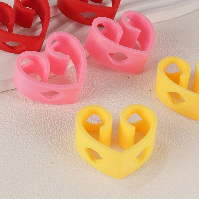 Heart-Shaped Reusable Chopsticks Helpers Training Adults Kids Non-Slip Chopstick Hinges Connector Portable Practice Chopsticks