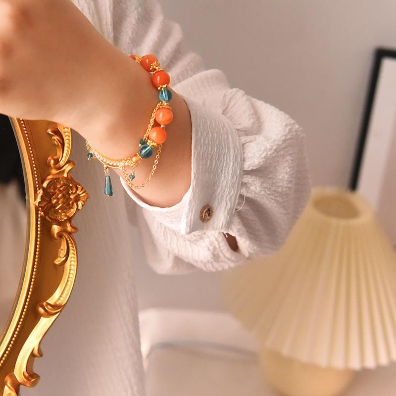 Браслет с кисточкой из стеклянных бусин, роскошный, с высоким чувством стиля, новый тренд 2025, кристальный браслет, модные темпераментные украшения