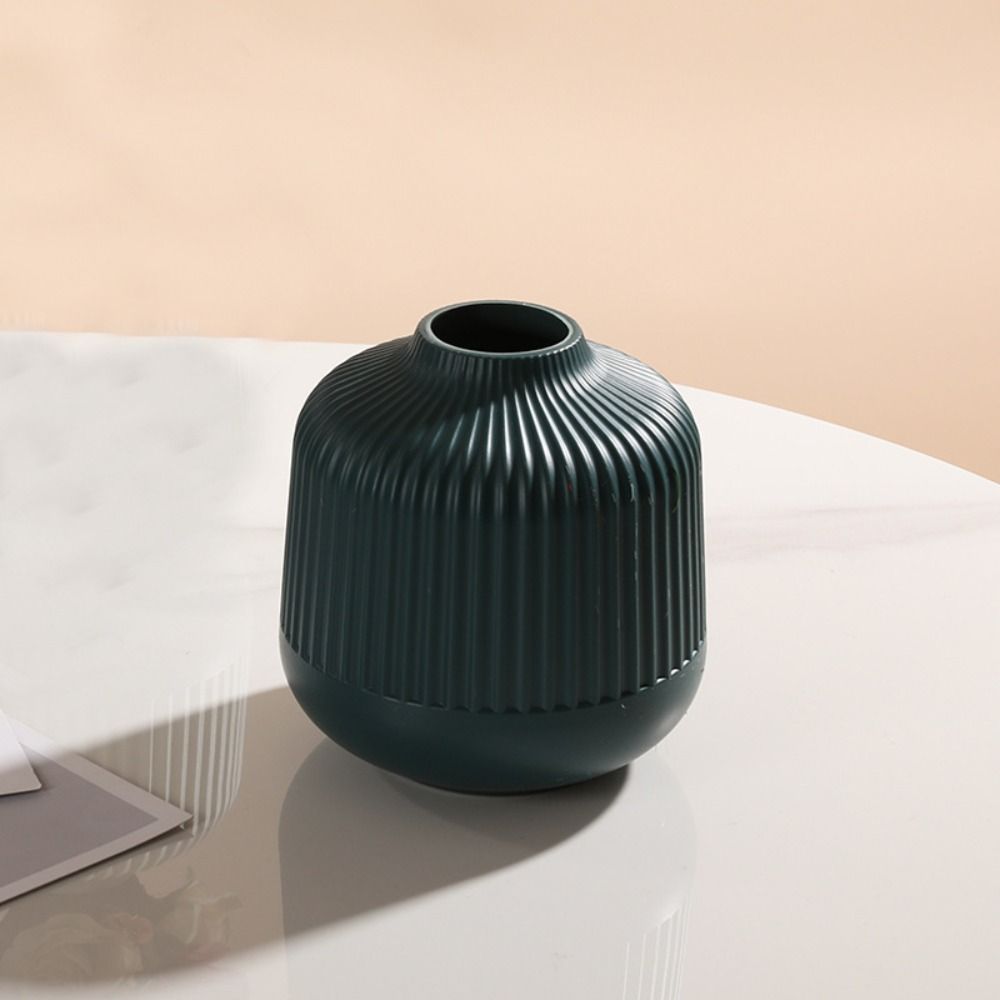 Nordic Creative Vase Home Decor Flower Vases for Homes Wet and Dry Planter Desk Decoration Imitation Ceramic Plastic Crafts