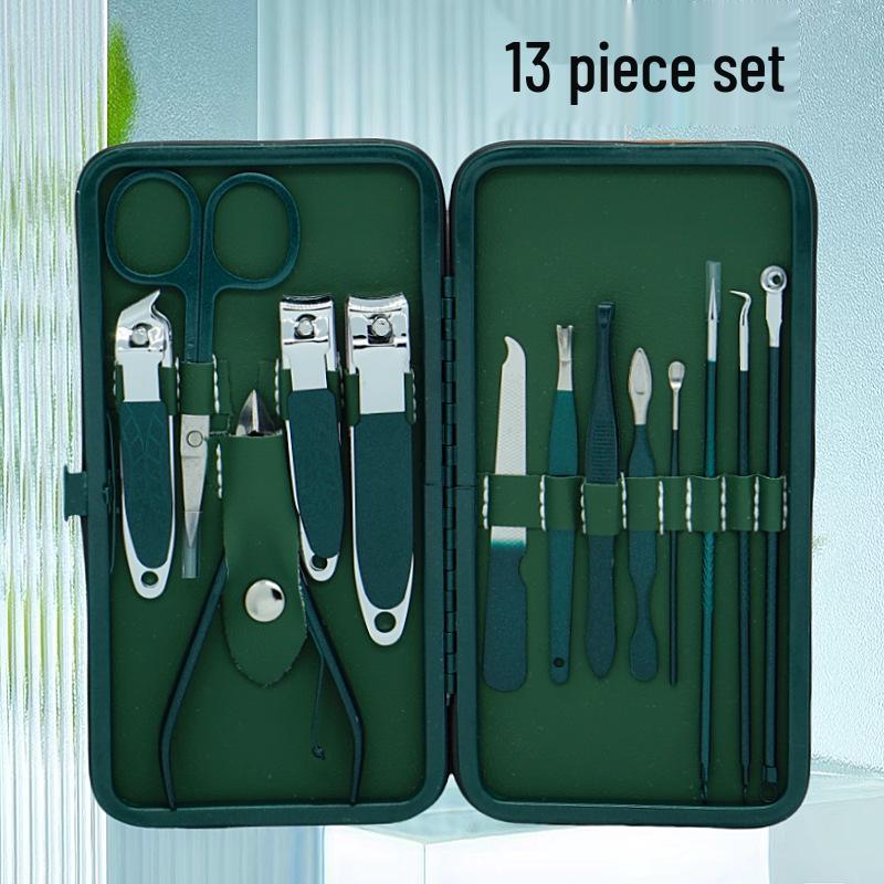 18-Piece Deep Emerald Beauty Set: Manicure, Eyebrow & Foot Care