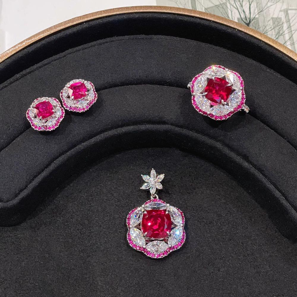 Pink High Carbon Diamond Women Necklace Radiant Cut Flower Pendant Jewelry Set