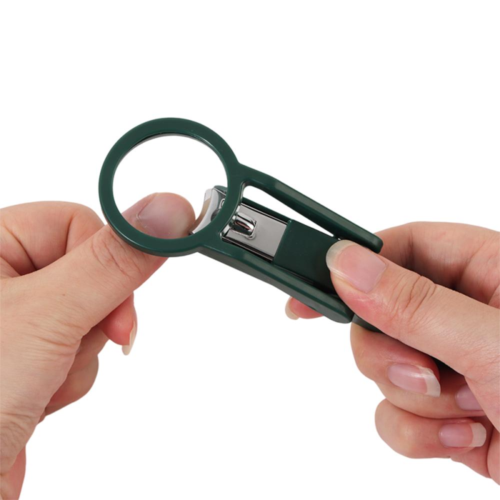 Anti-splash Nail Care Tool with Magnifying Glass Fingernail Clipper Toenail Clipper Family Use