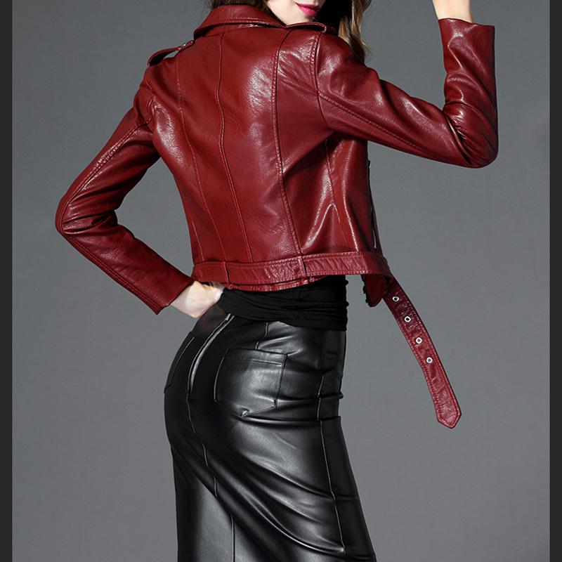 Весенняя женская черная мотоциклетная куртка из искусственной кожи на молнии с длинными рукавами, коллекция 2025 года.