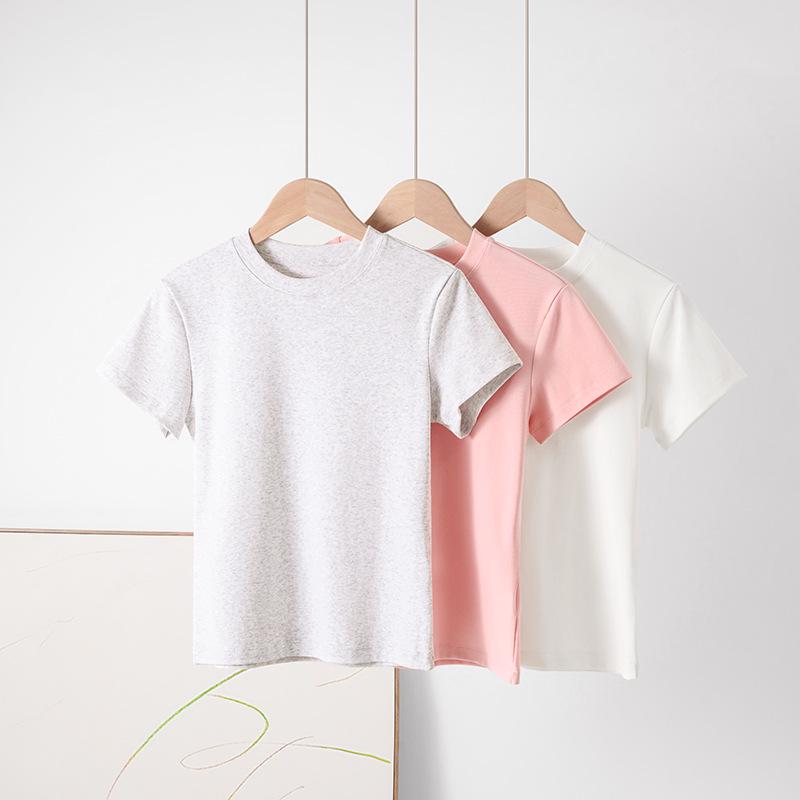 Женская футболка с круглым вырезом и короткими рукавами, с прямыми плечами