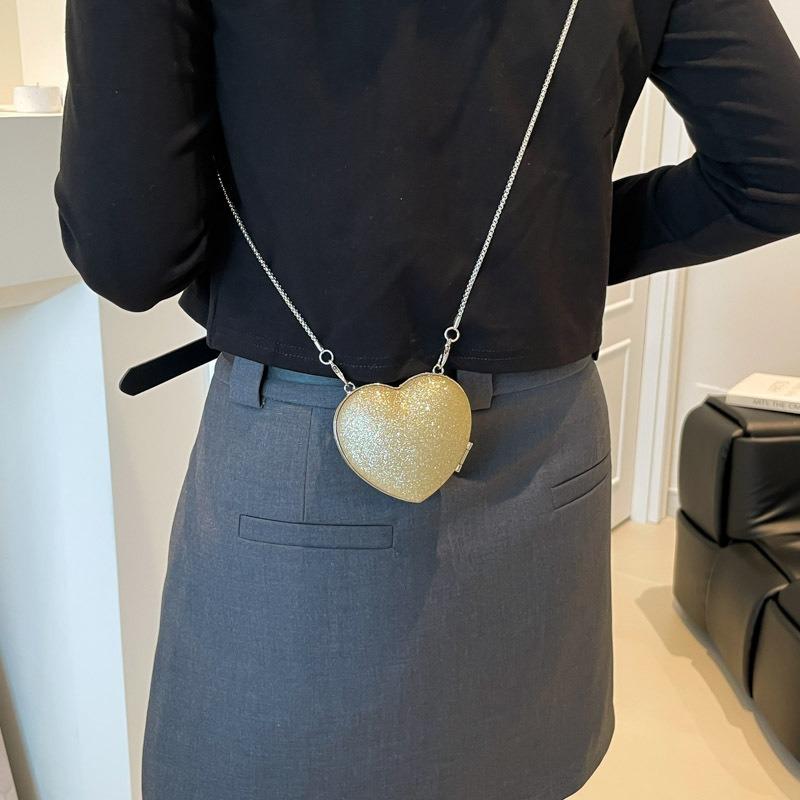 Summer New Shoulder Heart Bag Niche Chain Portable Messenger Bag Fashion Dinner Bag Women's Chain Bag