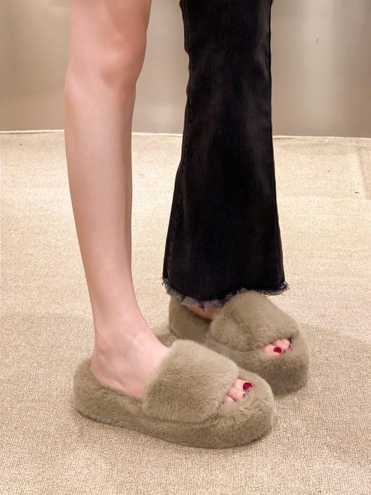 Домашние тапочки на толстой подошве для женщин, которые можно носить на улице, весна и осень 2024 года, новые маленькие тапочки с нескользящей подошвой из хлопка с утолщенной подошвой