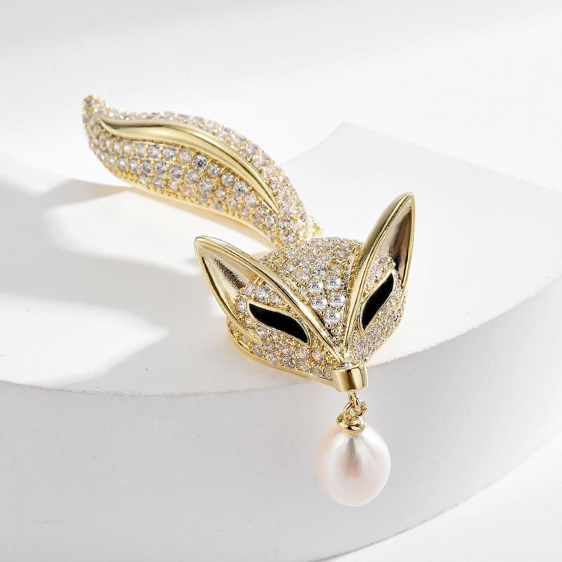 Senior Brooches Flower Leaf Brooch Pins for Women Suit Pendant  Fashion Brooches Jewelry