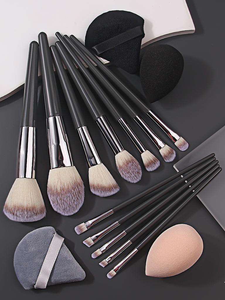 2025 New 12Pcs Makeup Brushes+2 Beauty Blenders+2 Triangle Sponge Puffs Set Soft Bristle Latex-Free For Full Makeup Daily Travel