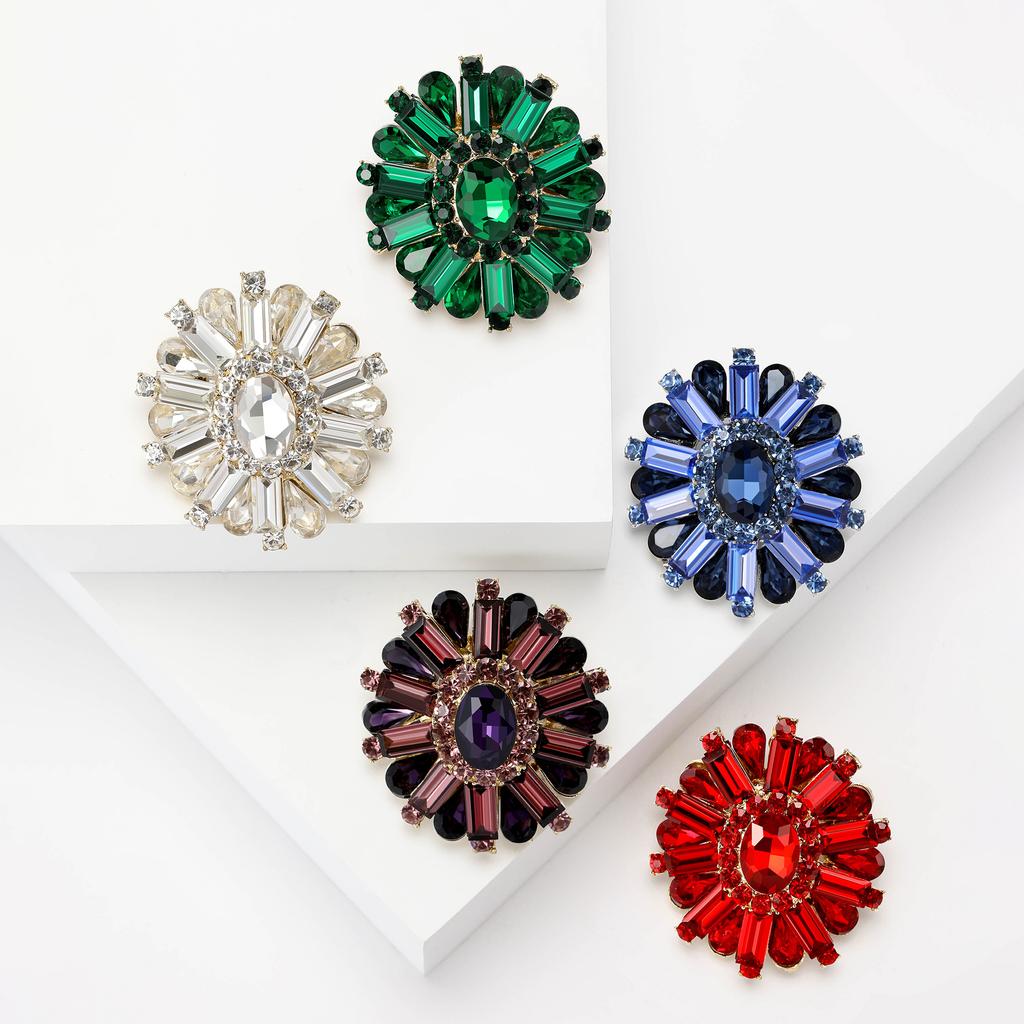 Стильная винтажная брошь в виде цветка из кристаллов, роскошная простая брошь для женского костюма и платья