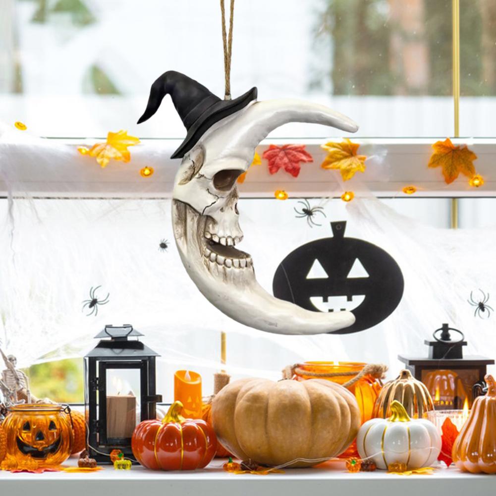 Halloween Pendant Decoration Skull Face Moon Hanging Decor Resin Moon Pendant with Hat for Halloween Wall Decor Skull Crescent