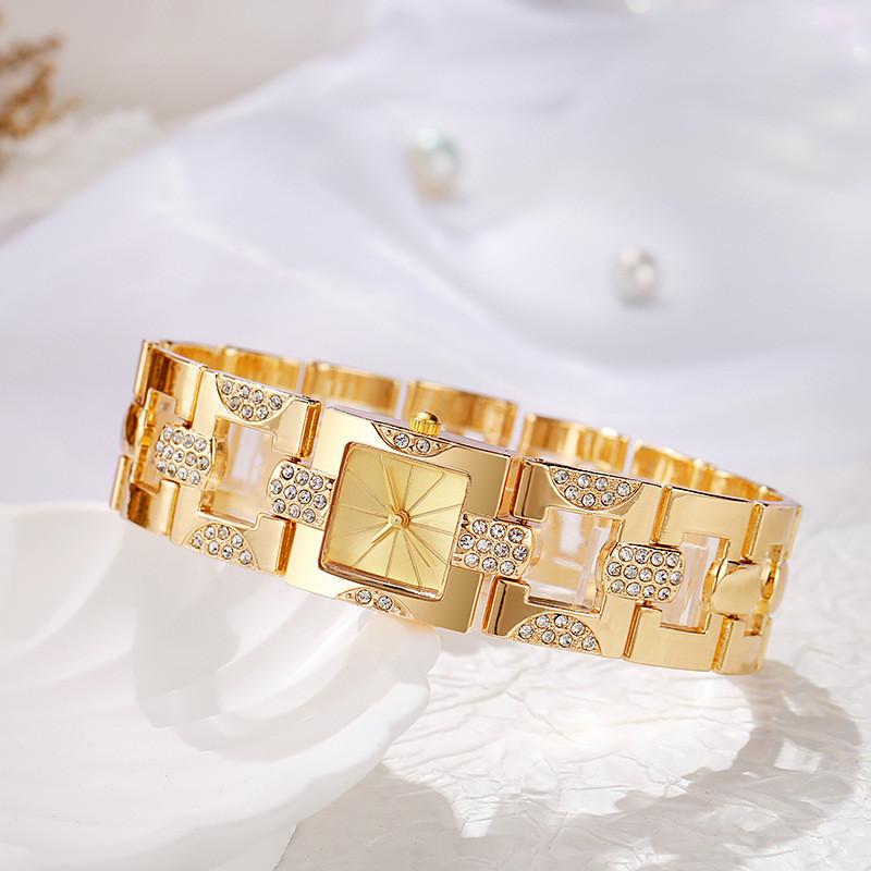 Retro Womens Square Dial Watch With Alloy Case And Stainless Steel Buckle For Daily Use